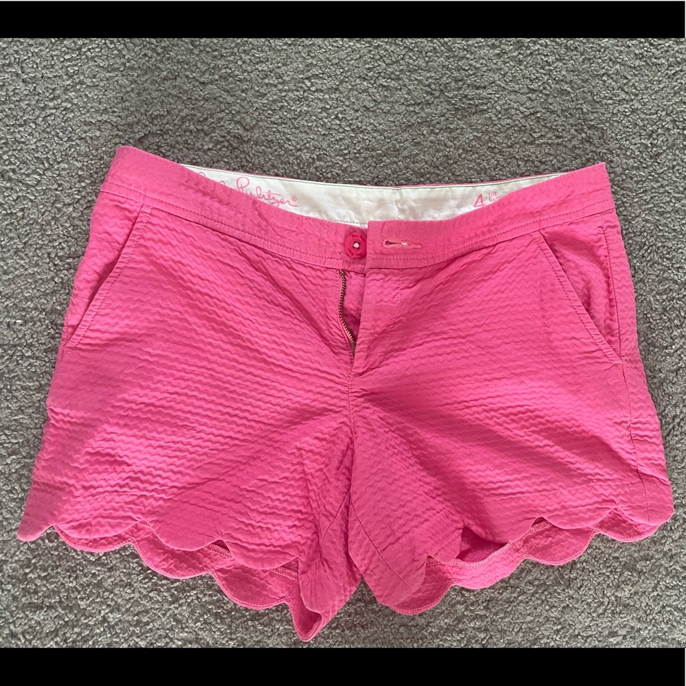 Lilly Pulitzer Buttercup 5” Shorts